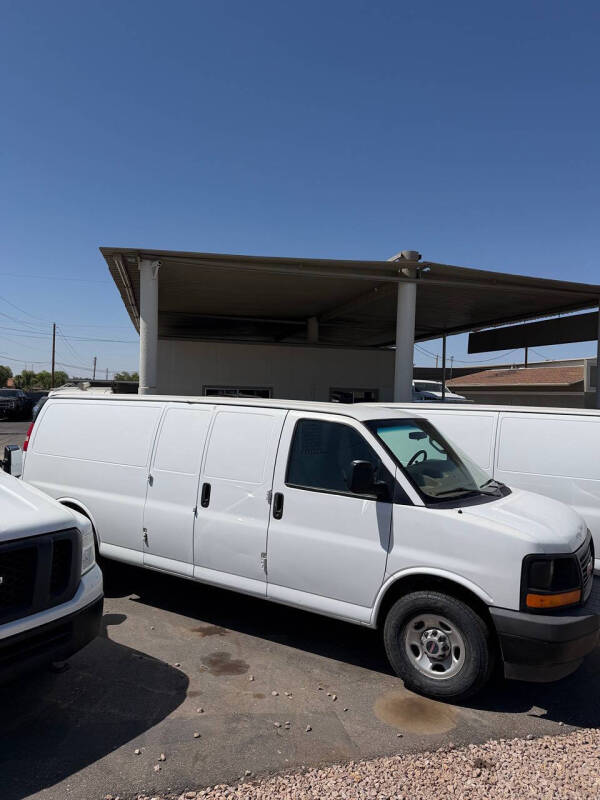 2017 GMC Savana 3500