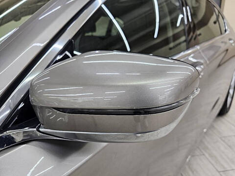 2017 BMW 7 Series 740i