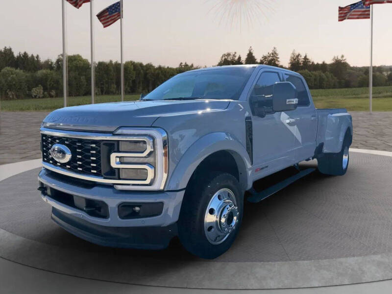 2026 Ford F-450 Super Duty Platinum