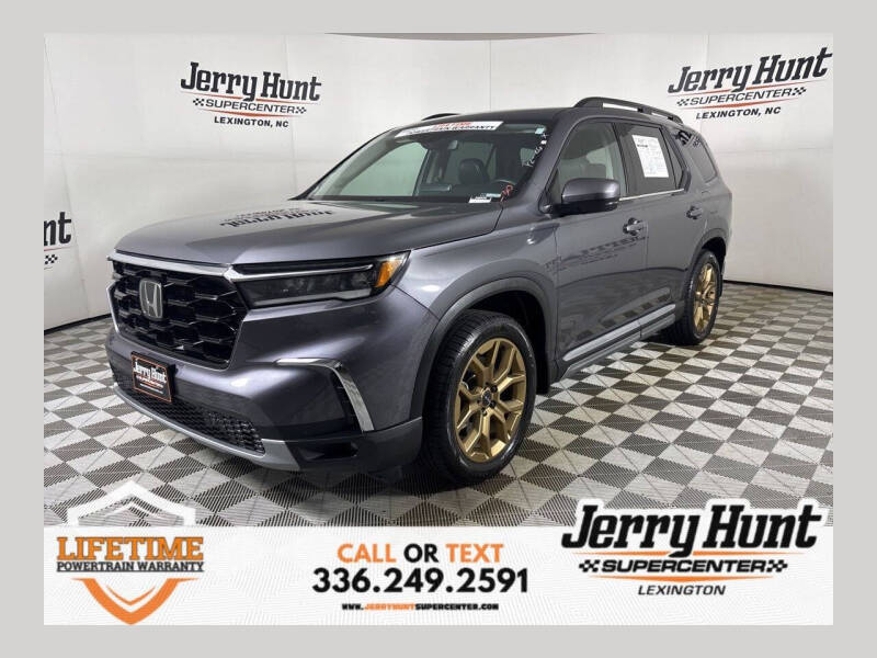 2024 Honda Pilot Touring