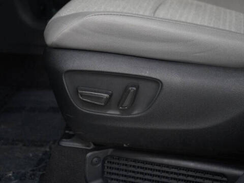 2024 Toyota Sienna LE 8-Passenger