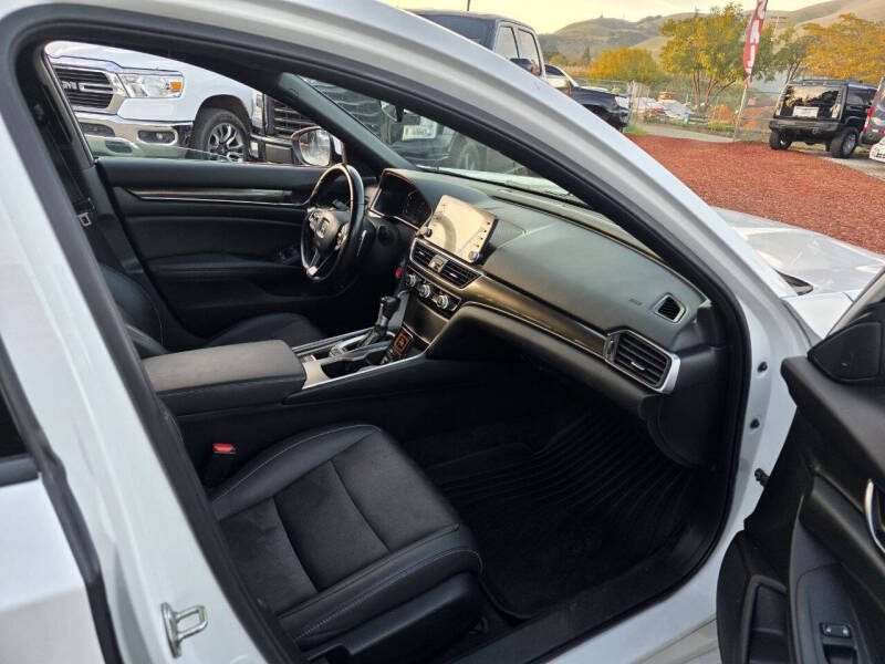 2020 Honda Accord Sport