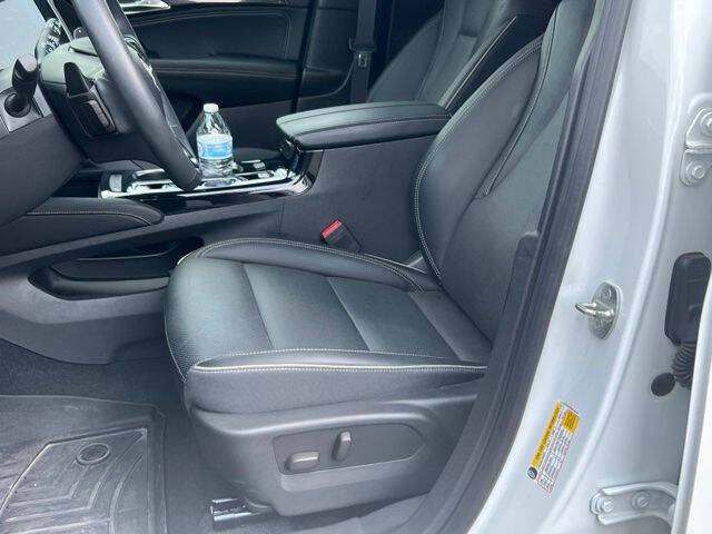 2022 Buick Envision Essence