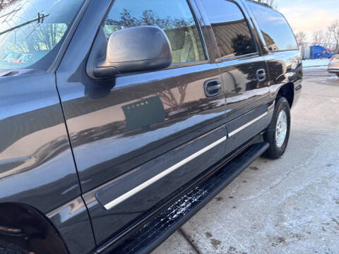 2004 Chevrolet Suburban 1500 LT