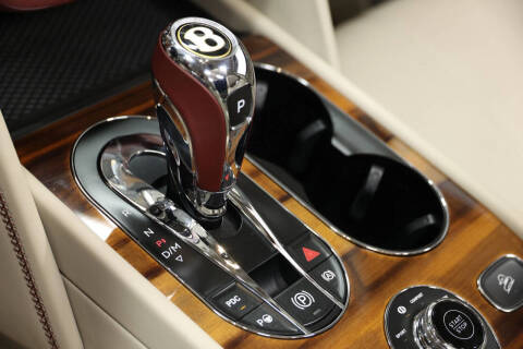 2020 Bentley Bentayga Hybrid