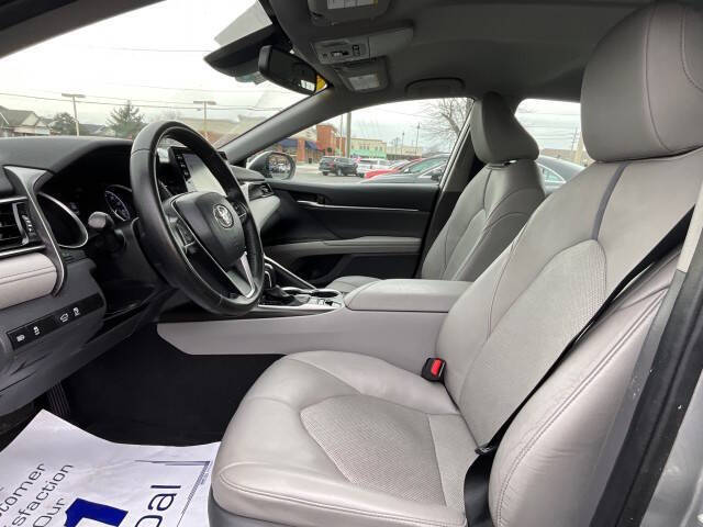 2021 Toyota Camry Hybrid XLE