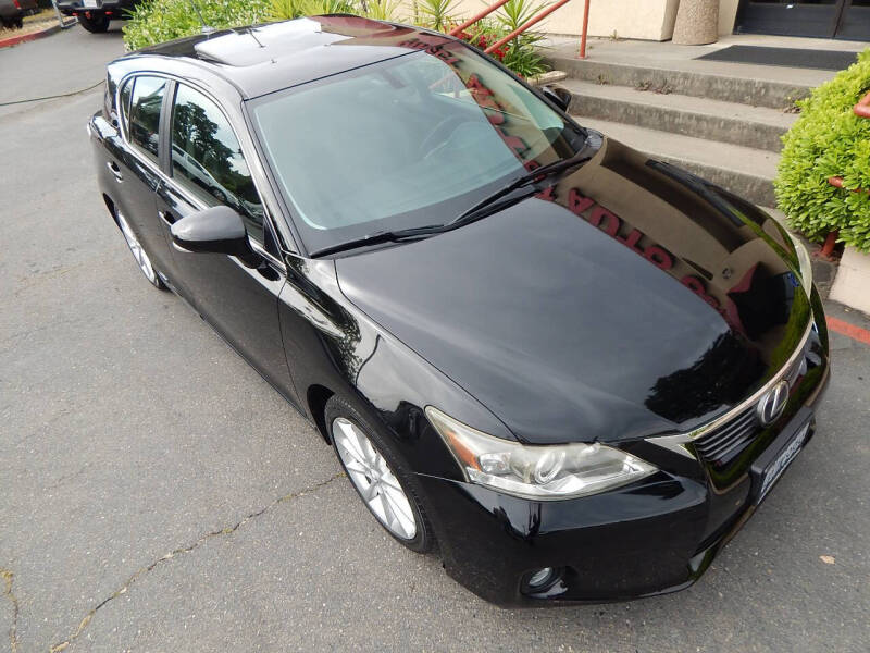 2012 Lexus CT 200h Premium