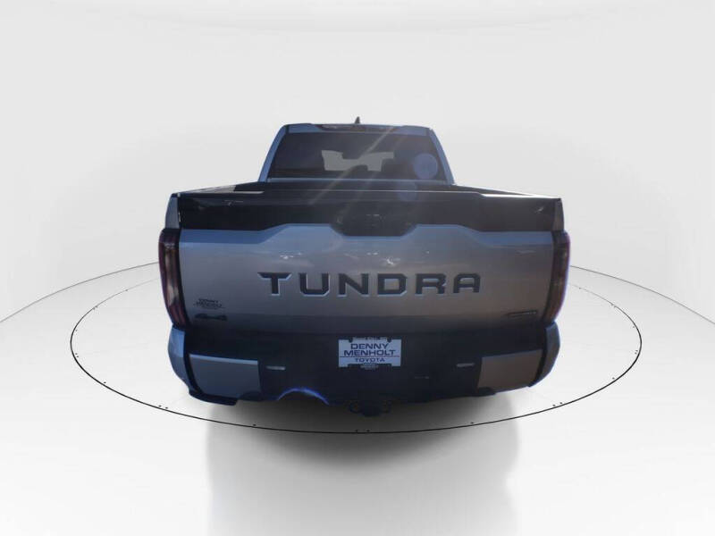 2025 Toyota Tundra Platinum HV