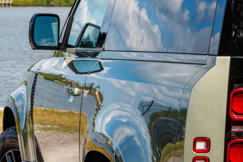 2021 Land Rover Defender 90 X-Dynamic S