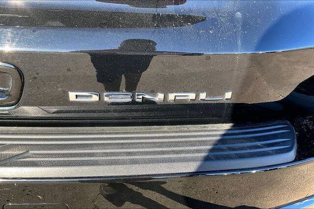 2024 GMC Yukon XL Denali Ultimate