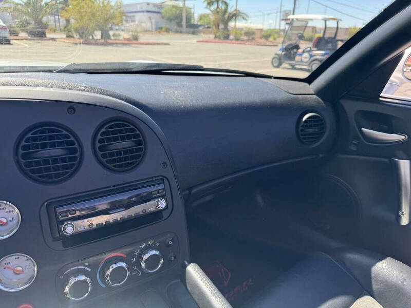 2003 Dodge Viper SRT-10