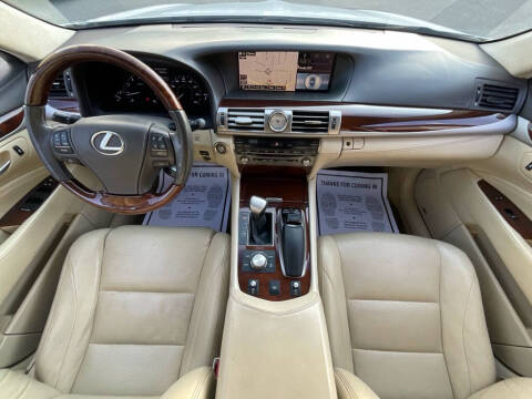 2015 Lexus LS 460