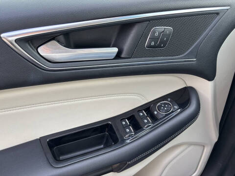 2018 Ford Edge Titanium