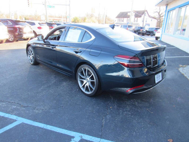 2023 Genesis G70
