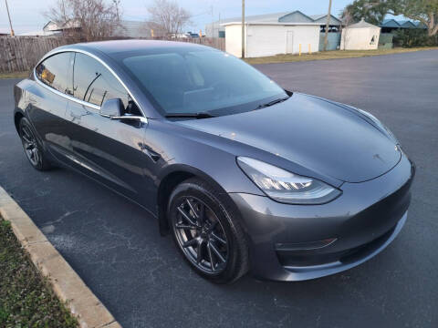 2019 Tesla Model 3 Standard Range Plus
