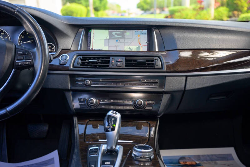 2015 BMW 5 Series 535i