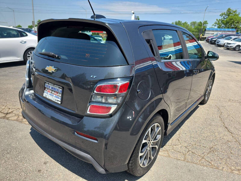 2017 Chevrolet Sonic LT Auto