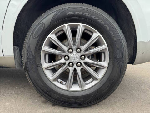 2022 Buick Enclave Essence