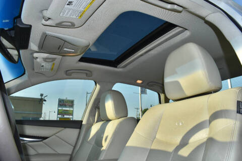 2012 Infiniti M37 x
