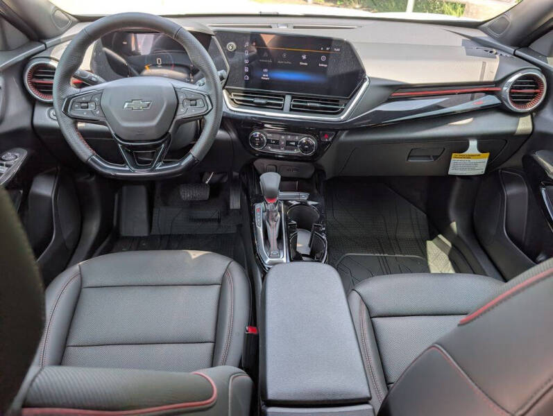 2026 Chevrolet Trax RS