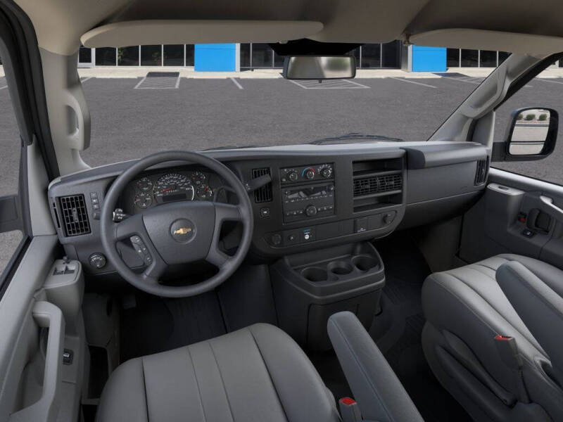 2026 Chevrolet Express 2500