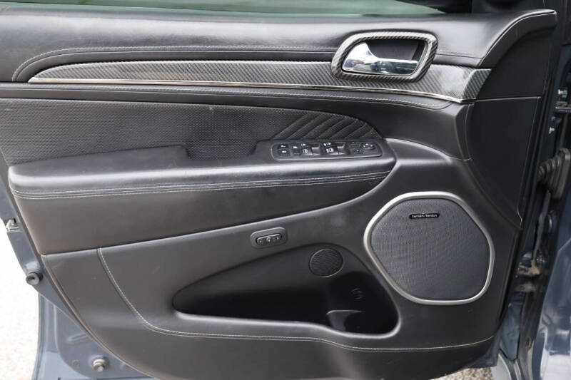 2017 Jeep Grand Cherokee SRT