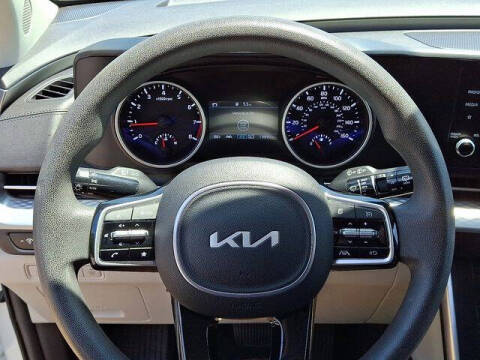 2023 Kia Carnival