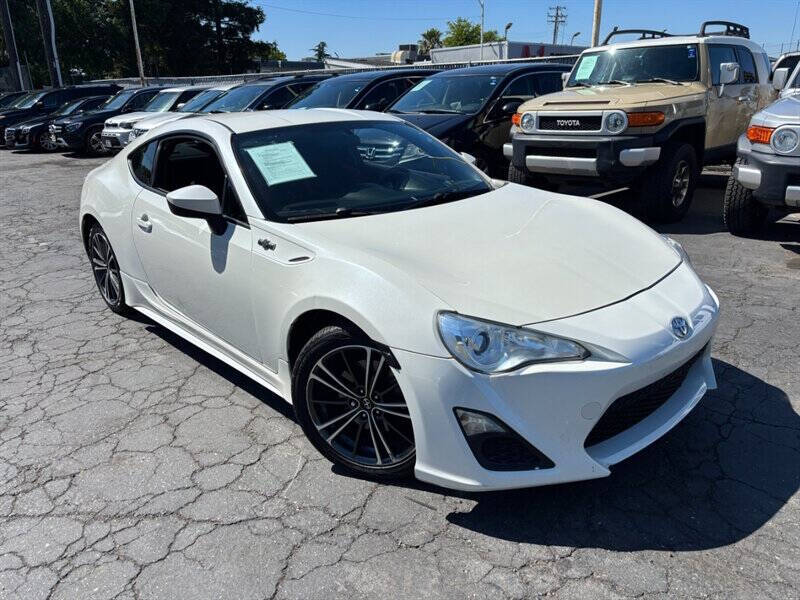 2015 Scion FR-S
