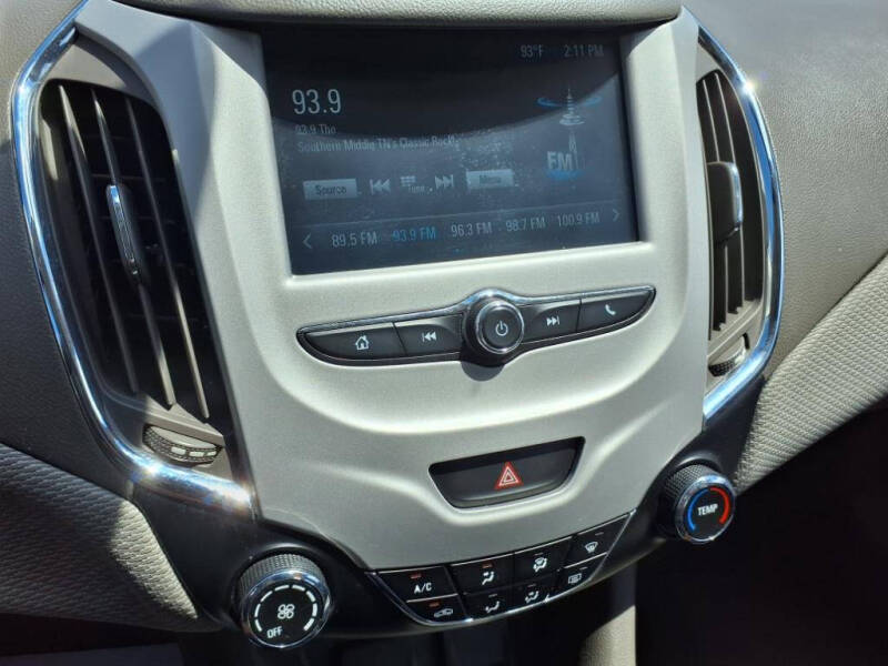 2017 Chevrolet Cruze LS Auto