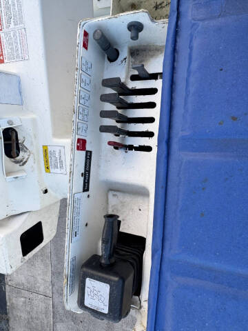 2017 Freightliner M2 106