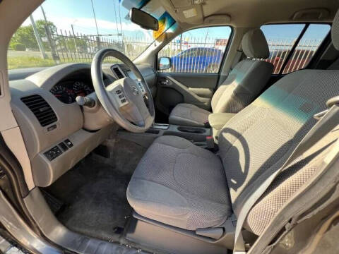 2017 Nissan Frontier SV