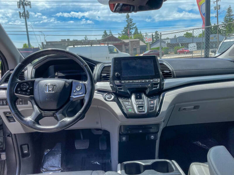 2020 Honda Odyssey Elite
