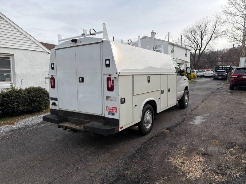 2022 Ford E-Series E-350 SD
