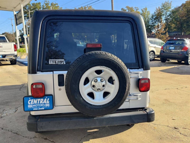 2004 Jeep Wrangler SE