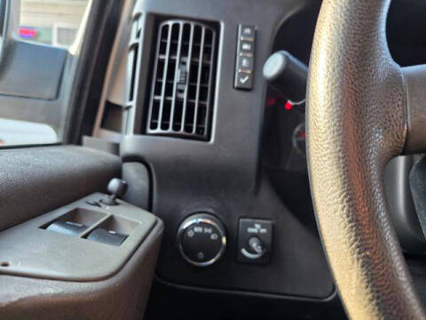 2018 Chevrolet Express 2500