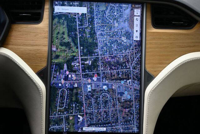 2021 Tesla Model X Long Range Plus