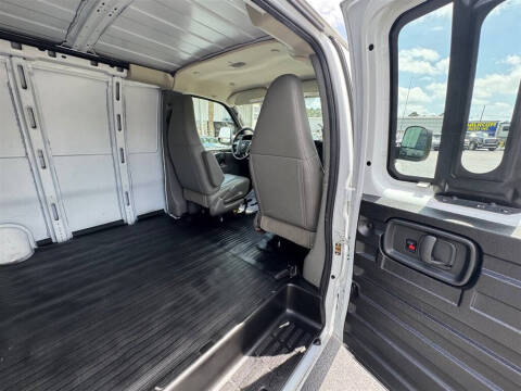 2019 GMC Savana 2500