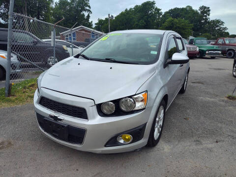 2016 Chevrolet Sonic LT Auto