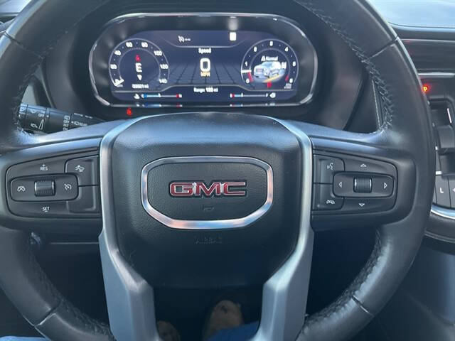 2023 GMC Yukon SLT