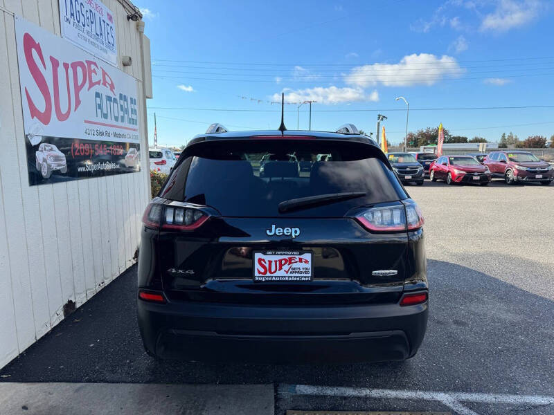 2019 Jeep Cherokee Latitude