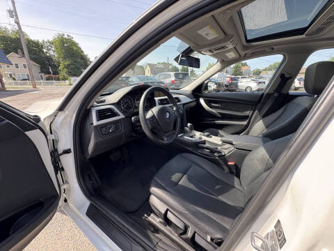 2014 BMW 3 Series 320i xDrive