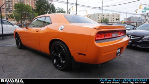 2014 Dodge Challenger R/T Plus