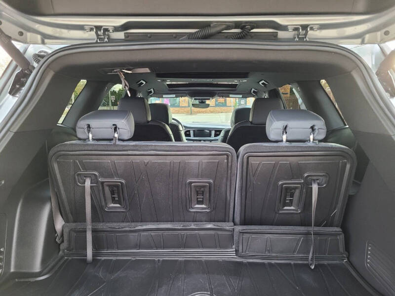 2024 Buick Enclave Essence