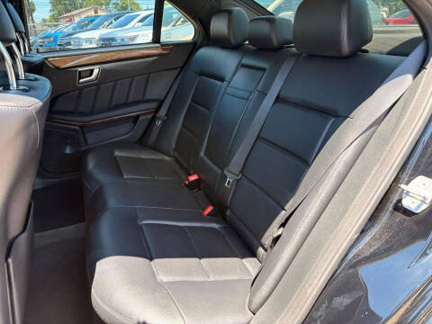 2012 Mercedes-Benz E-Class