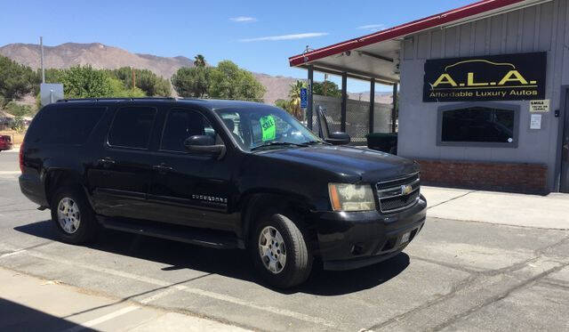 presidential motorcade suburban