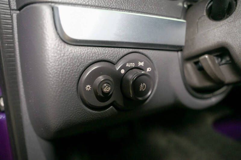 2004 Chevrolet SSR LS