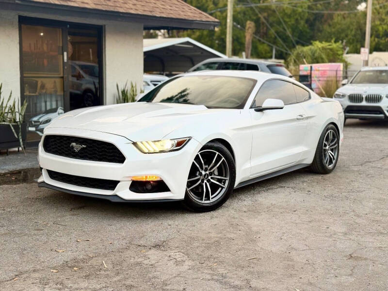 2017 Ford Mustang EcoBoost Premium