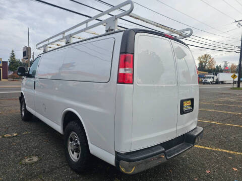 2016 Chevrolet Express 3500