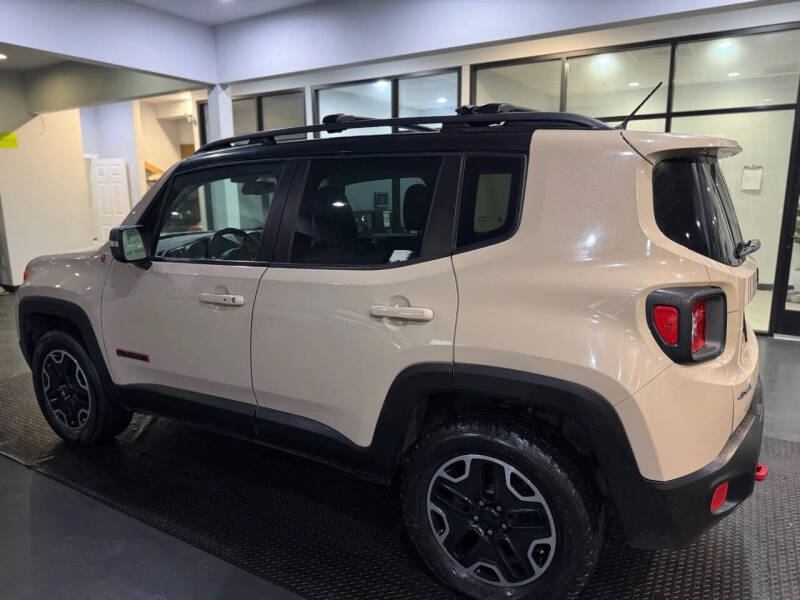 2016 Jeep Renegade Trailhawk