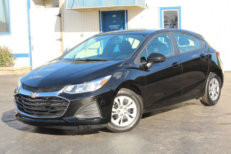 2019 Chevrolet Cruze for sale at Dynamics Auto Sale in Highland IN